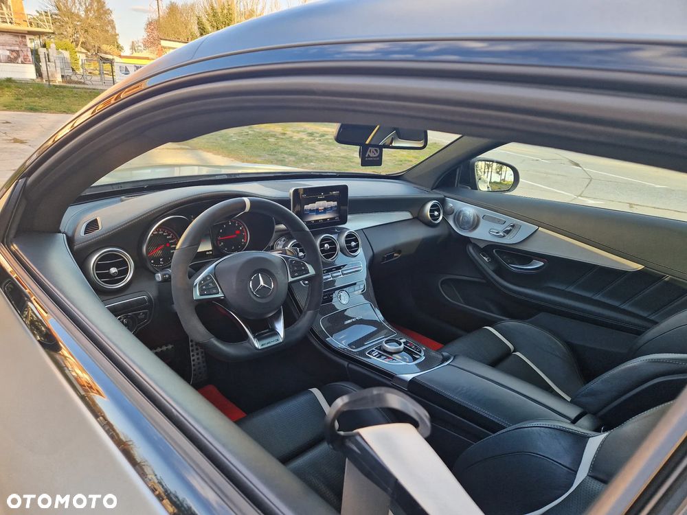 Mercedes-Benz Klasa C AMG 63 S AMG Speedshift MCT 9G - 21