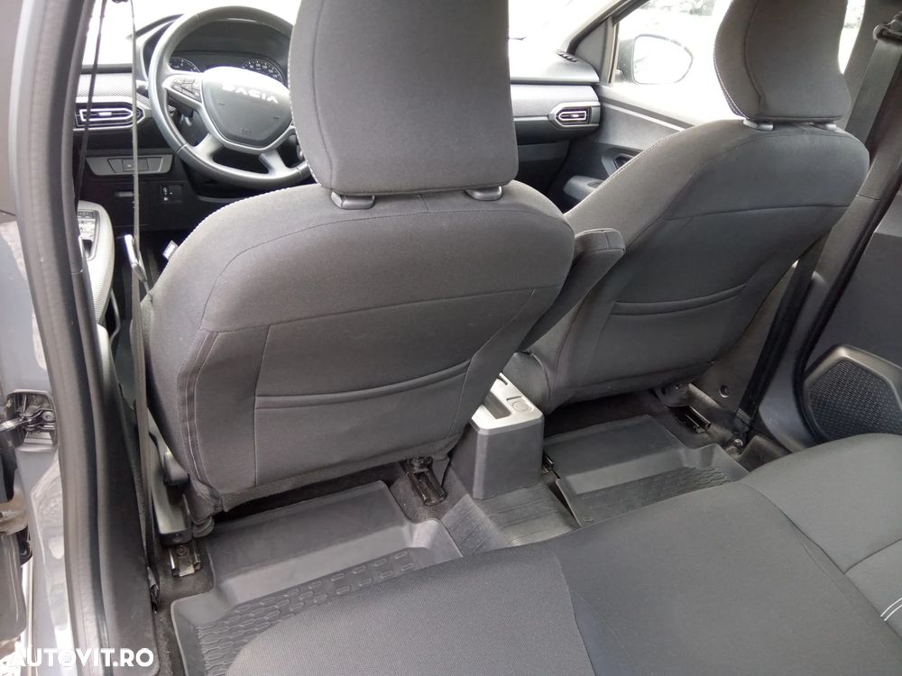 Dacia Logan ECO-G 100 MT6 Expression - 6