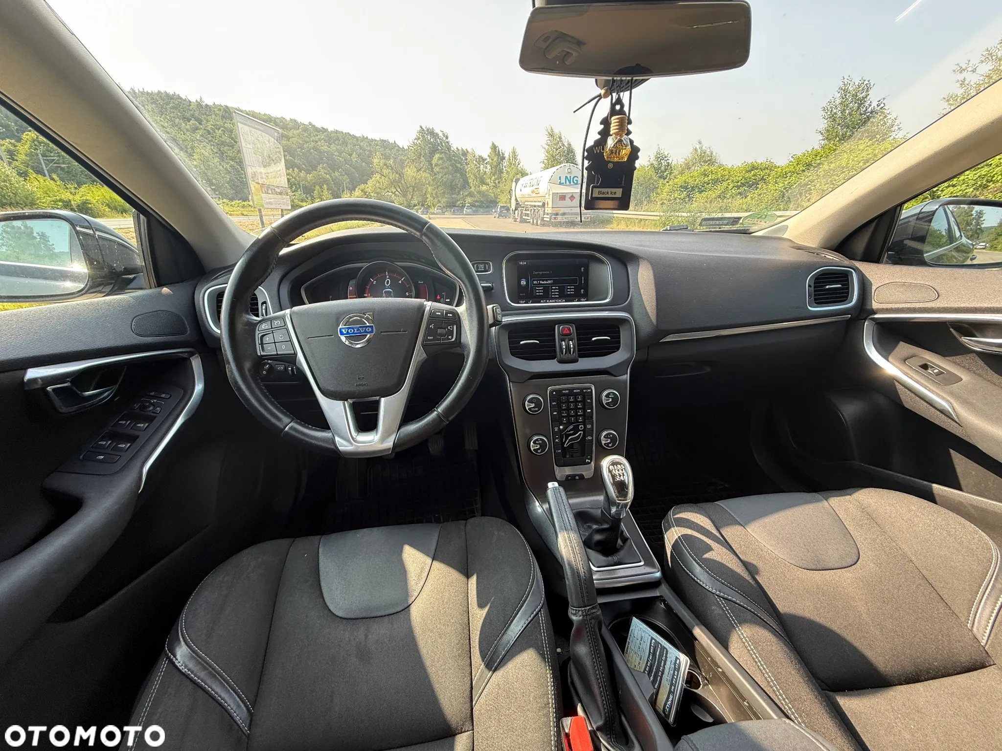 Volvo V40 D2 Summum - 10