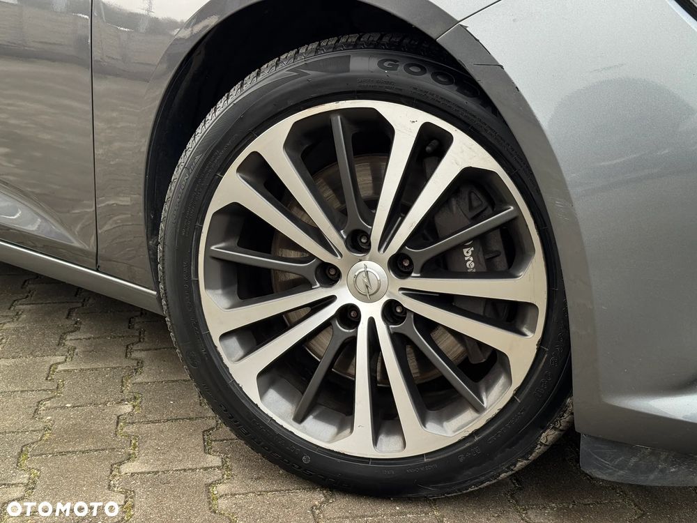 Opel Insignia 2.0 T 4x4 Exclusive S&S - 11