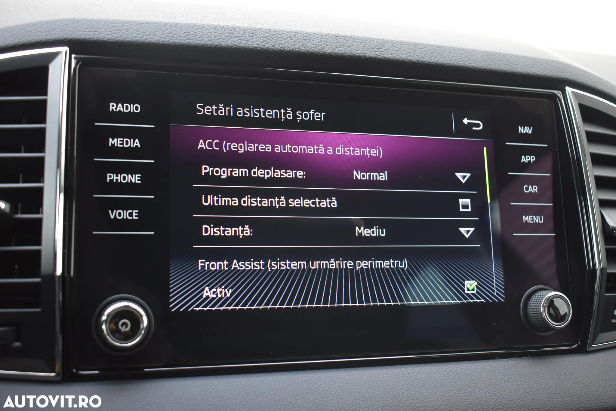 Skoda Karoq 1.5 TSI ACT DSG Ambition - 19