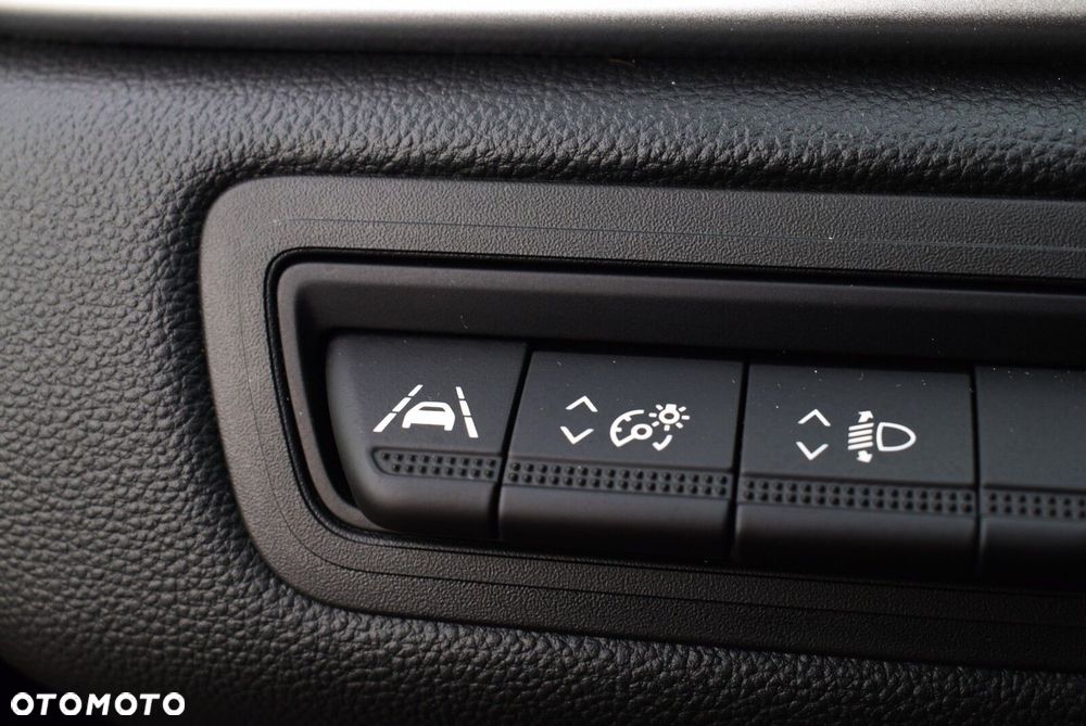 Renault Captur - 29