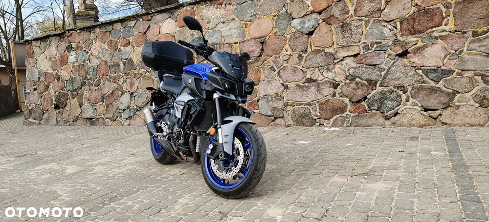 Yamaha MT - 7