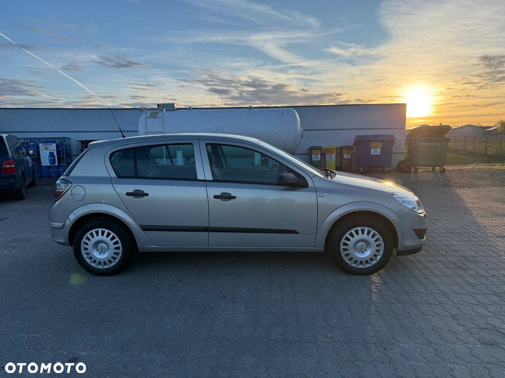 Opel Astra - 6