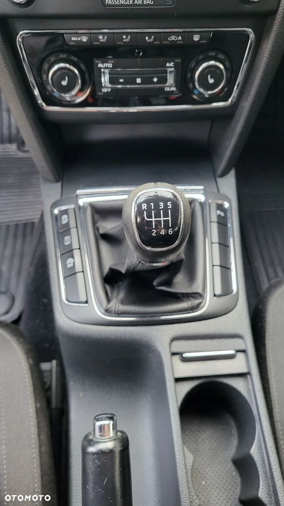 Skoda Superb 2.0 TDI Ambition - 10