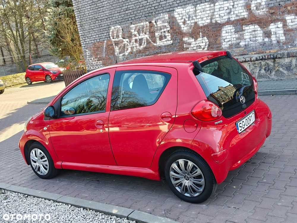 Toyota Aygo 1.0 VVT-i Sol - 33