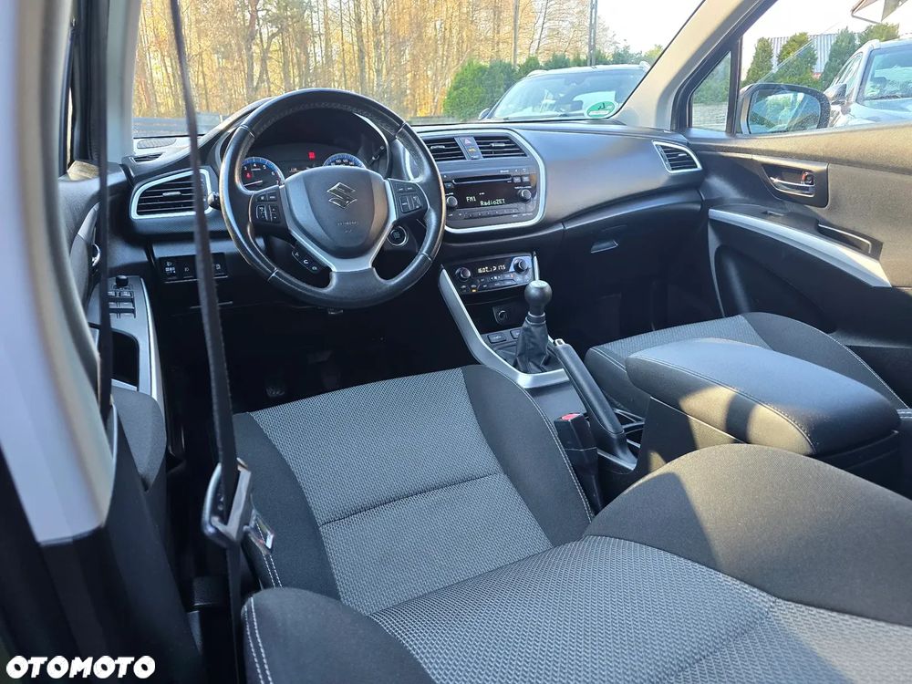 Suzuki SX4 S-Cross 1.6 Elegance - 14