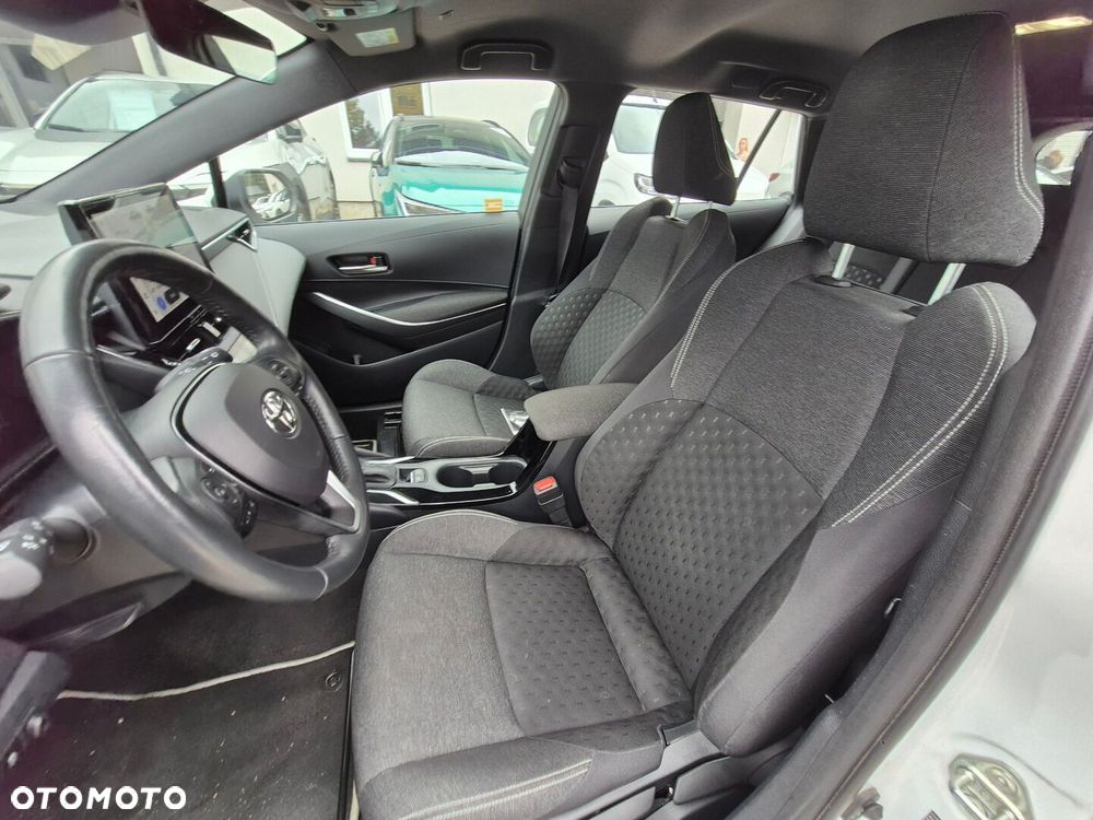 Toyota Corolla 1.8 Hybrid Comfort - 9