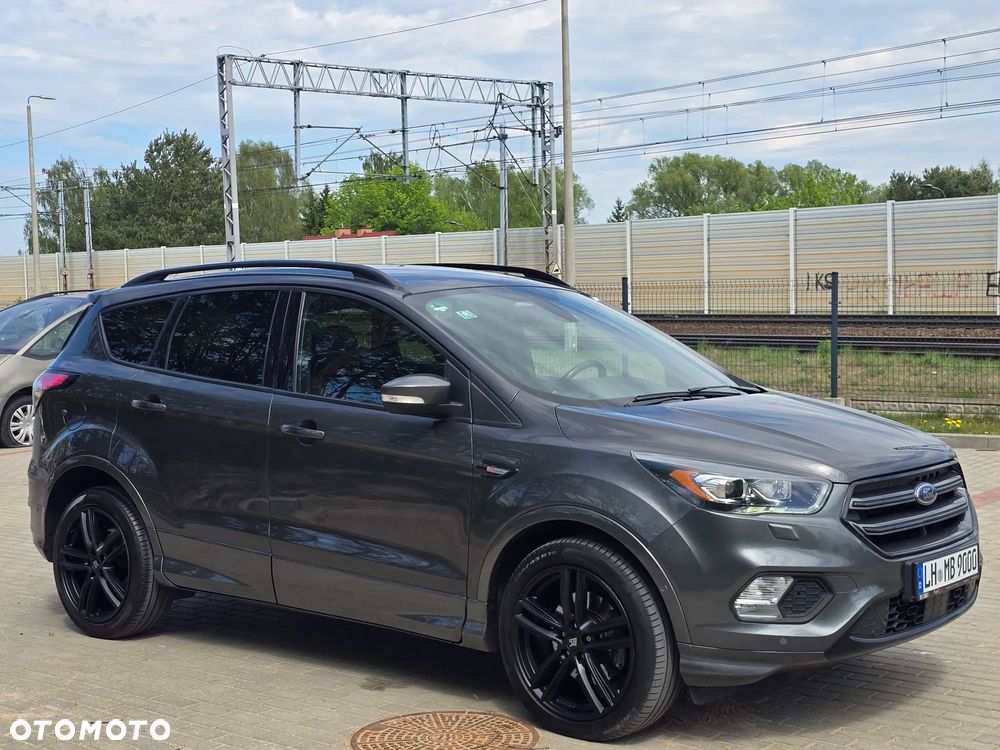 Ford Kuga 2.0 TDCi 4x4 ST-Line - 36