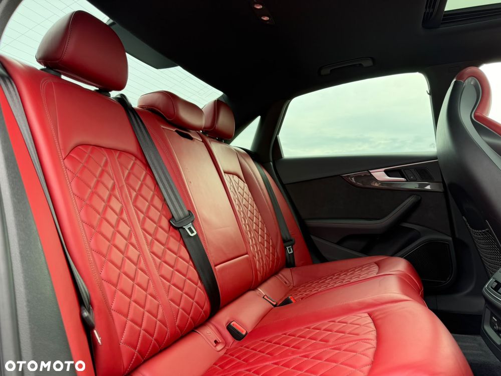 Audi S4 Limousine - 15