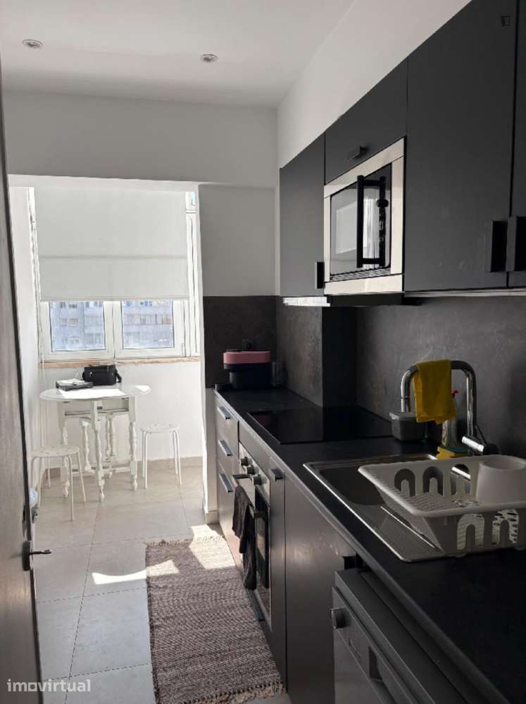 Quarto - localizado em Sete Rios Lisbon - Grande imagem: 2/4