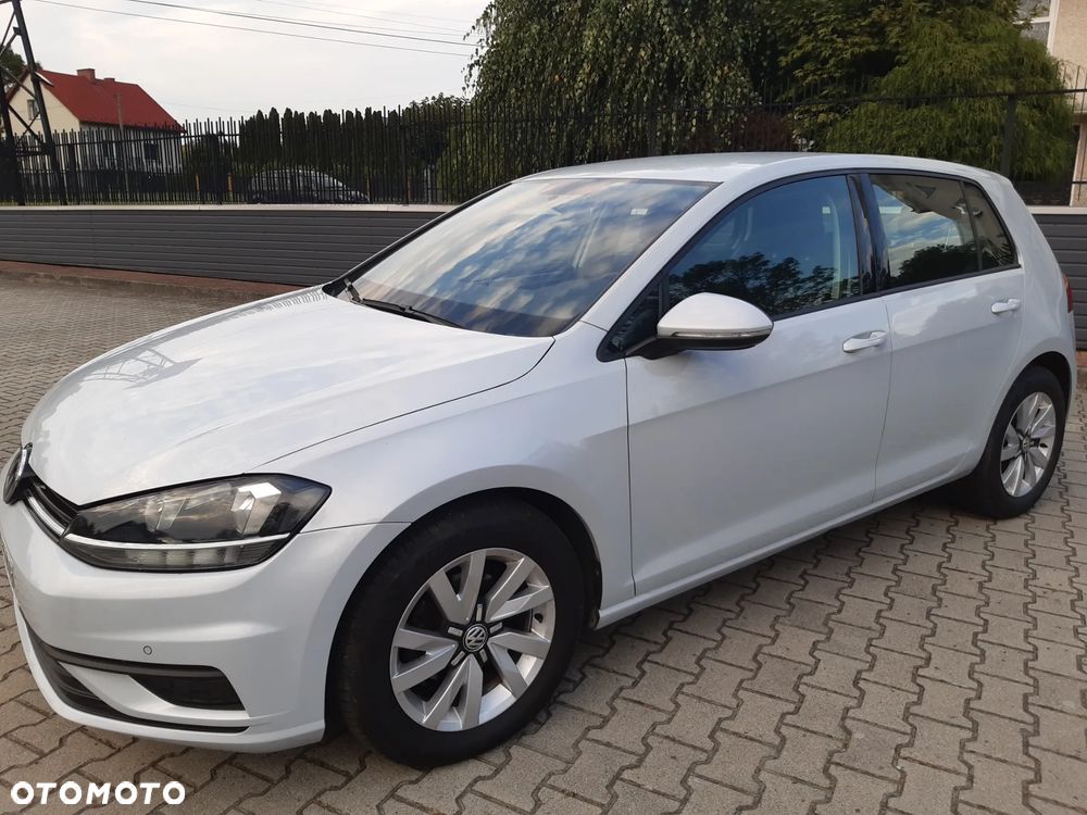 Volkswagen Golf 1.0 TSI OPF Comfortline - 4