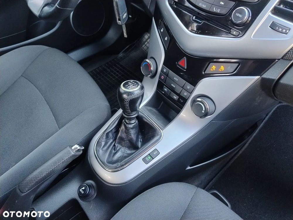 Chevrolet Cruze 1.7 D LT+ Premium - 15