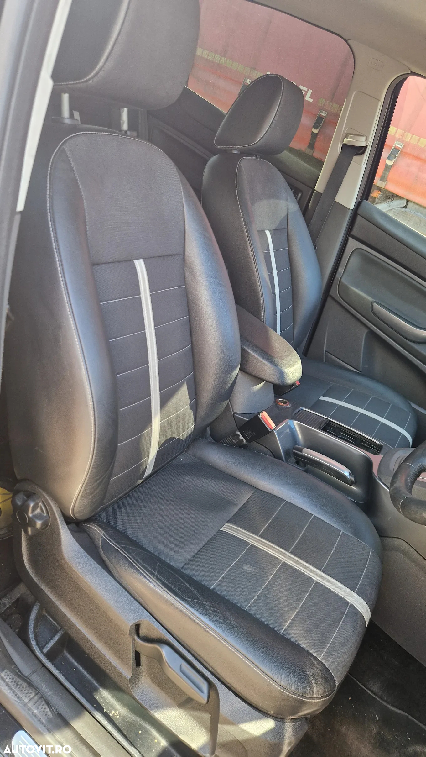 Piese auto Ford Kuga 2011 2.0 tdci 120kw Euro 5 - 12