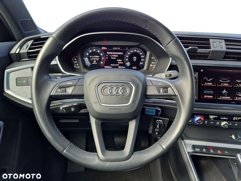 Audi Q3 Sportback - 15