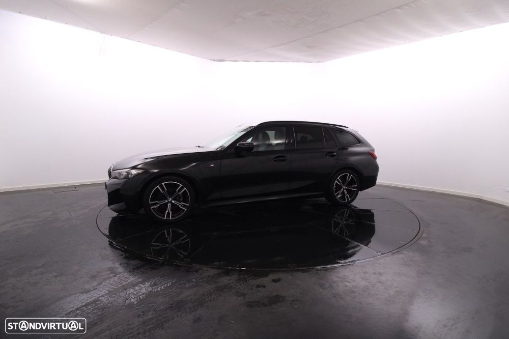 BMW 320 d Touring Pack Desportivo M Auto - 2