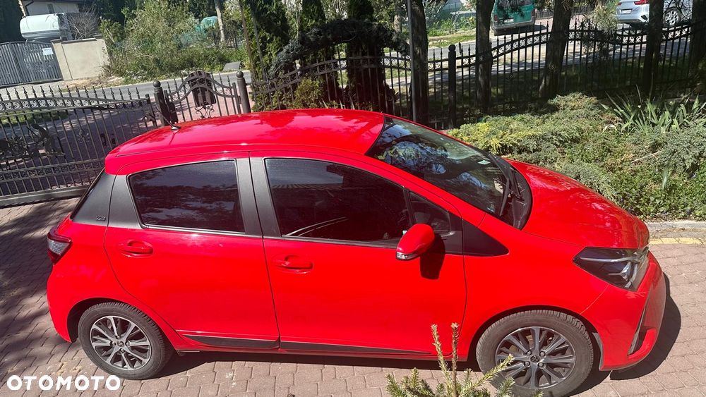 Toyota Yaris 1.5 Premium - 5