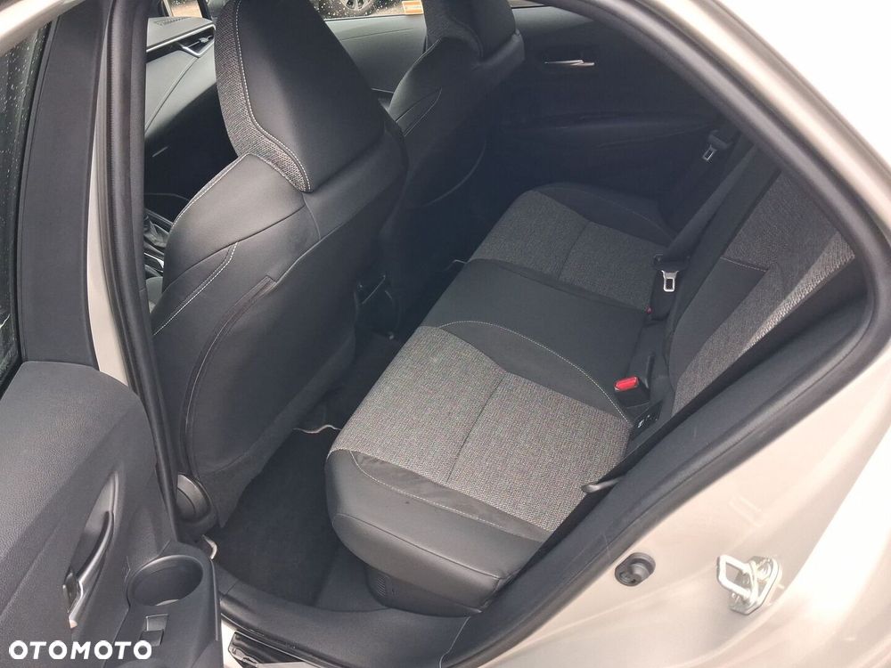 Toyota Corolla 1.8 Hybrid Style - 10