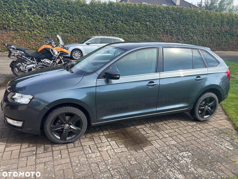 Skoda RAPID 1.2 TSI Style DSG - 2
