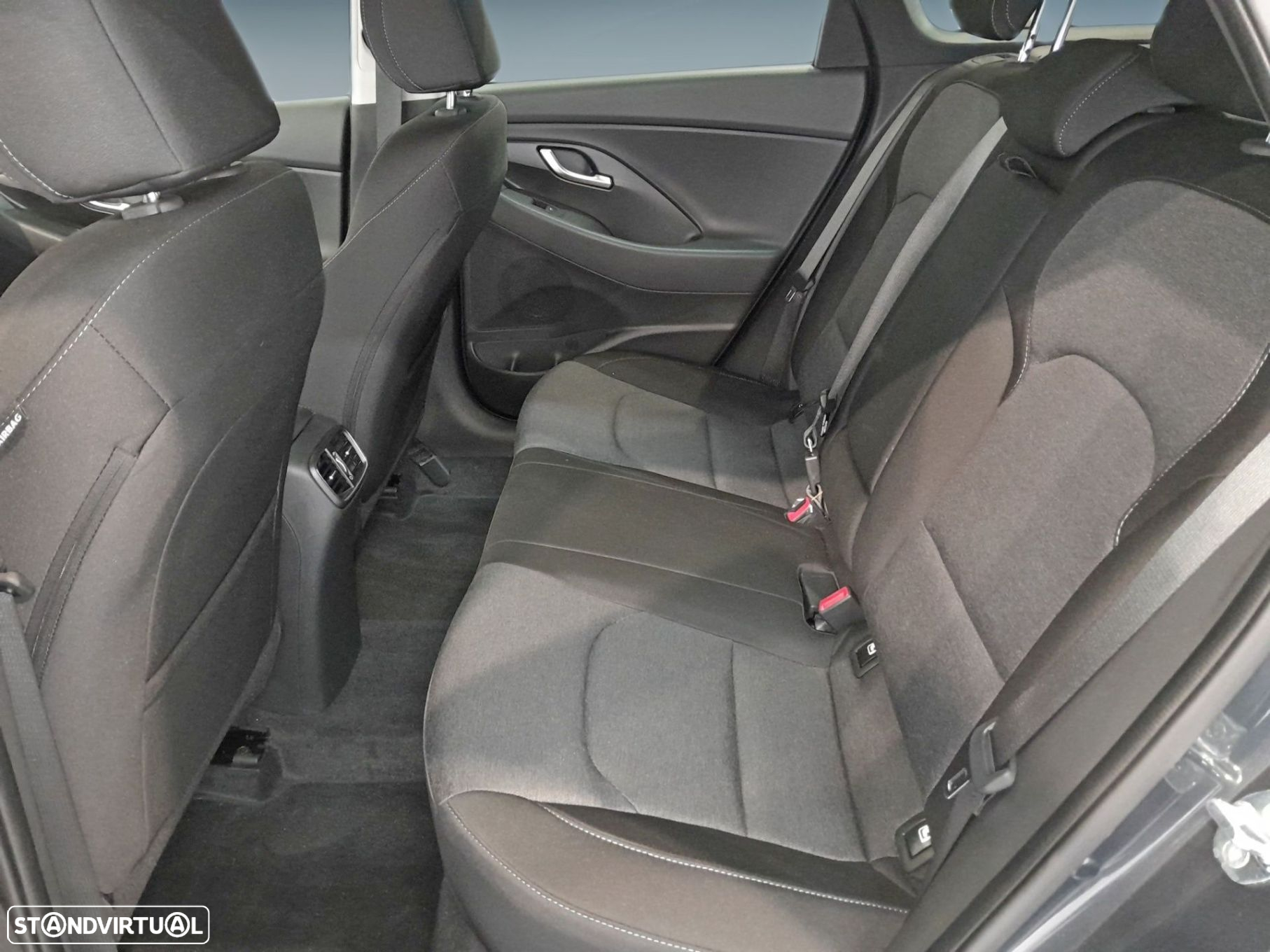 Hyundai i30 1.0 T-GDI Style Plus - 12