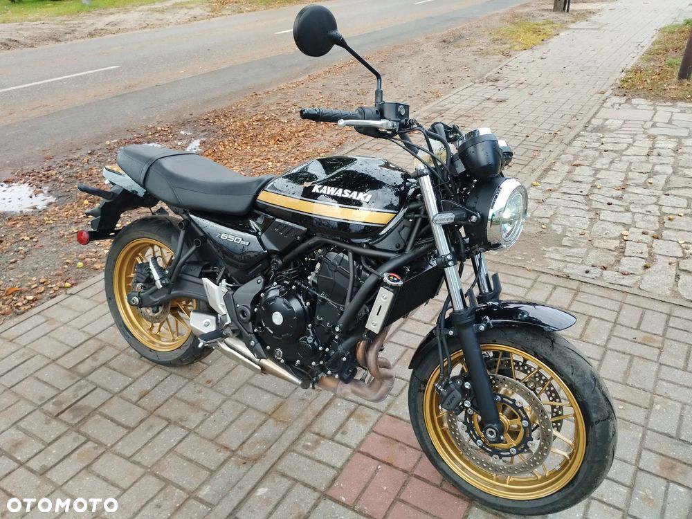 Kawasaki Z 650 RS - 2