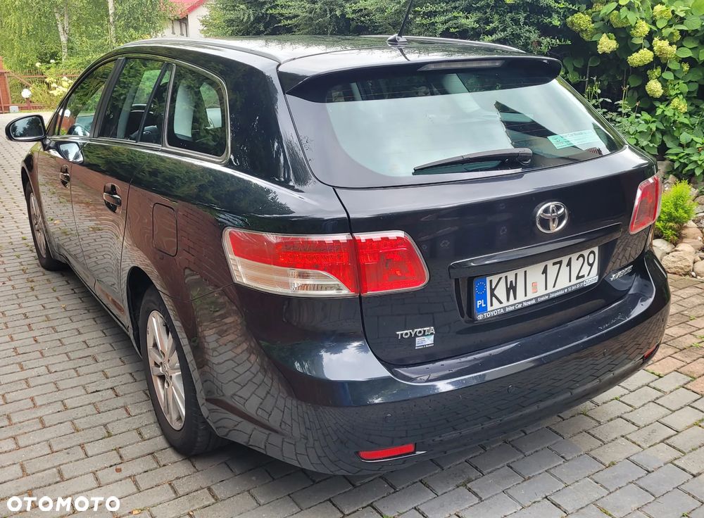 Toyota Avensis 2.0 D-4D Sol - 6