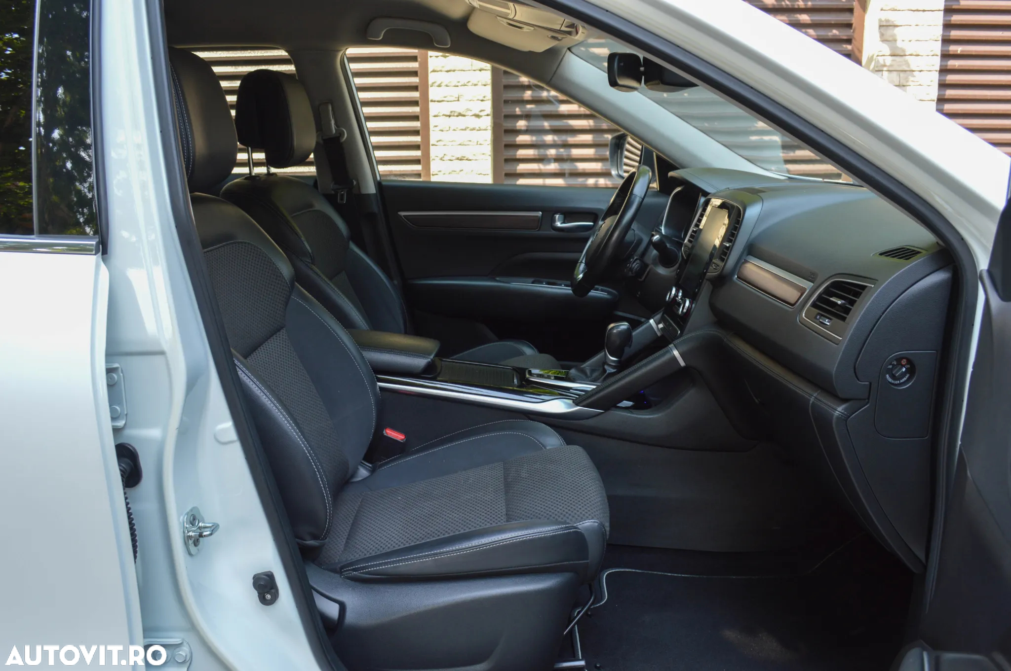 Renault Koleos ENERGY dCi 175 X-tronic 4WD INTENS - 34