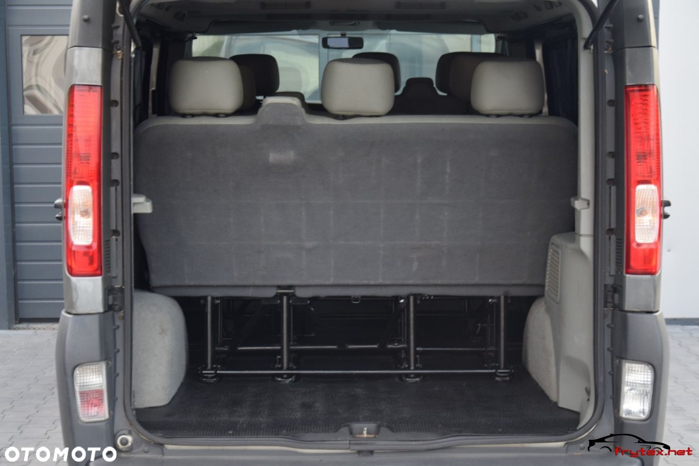 Opel Vivaro - 16