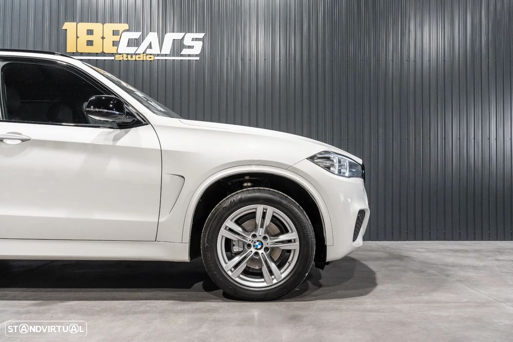 BMW X5 25 d xDrive Pack M - 44