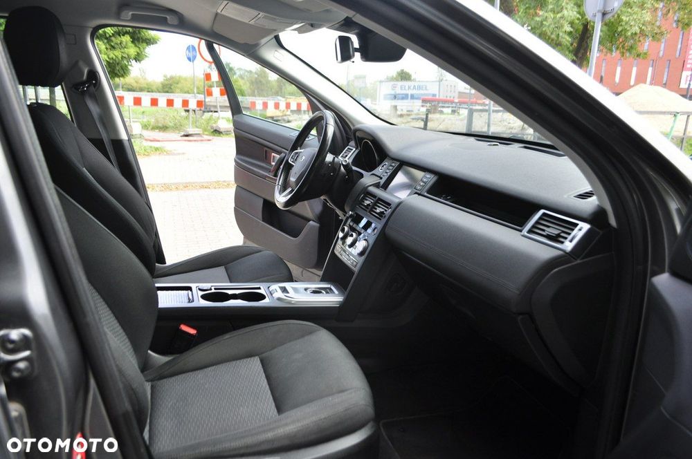 Land Rover Discovery Sport - 15