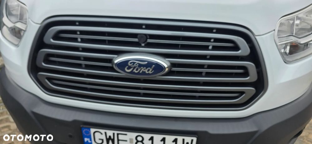 Ford Transit - 26
