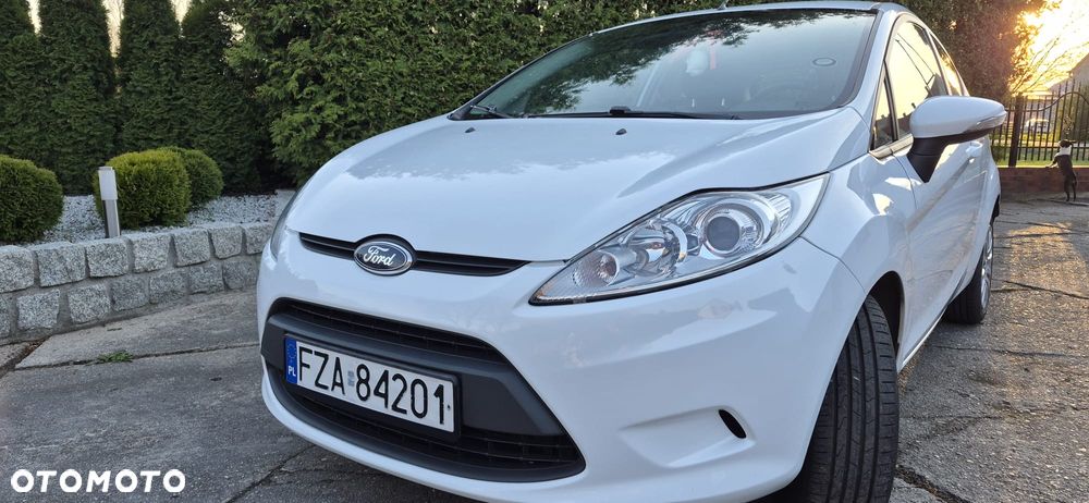 Ford Fiesta 1.25 Ambiente EU5 - 3
