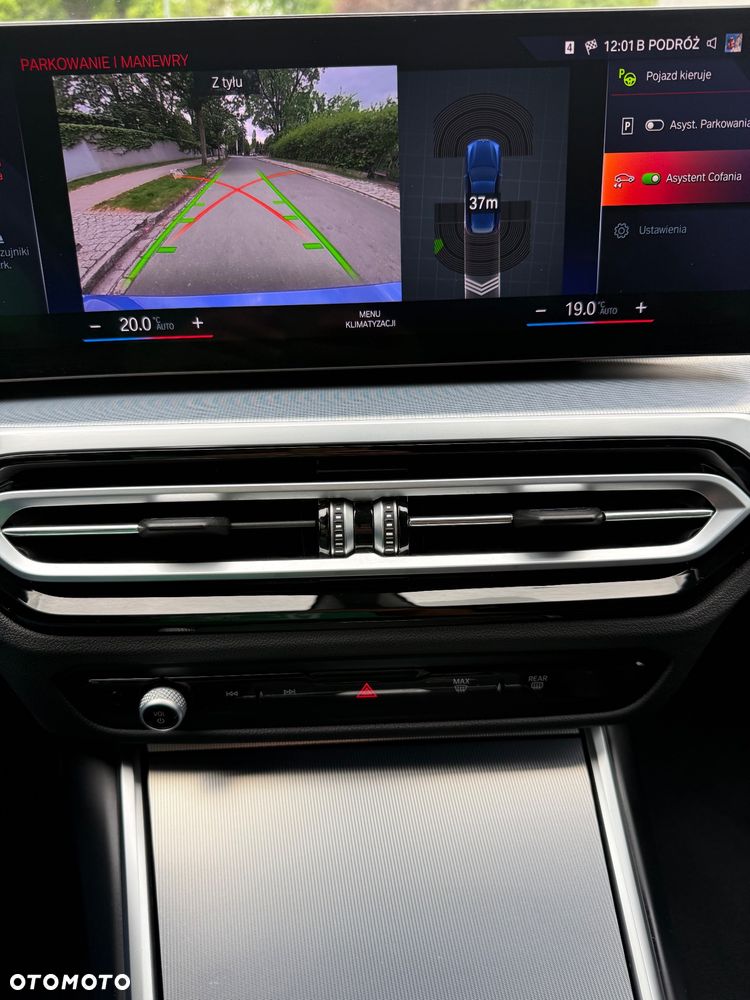 BMW Seria 3 320d xDrive M Sport sport - 39