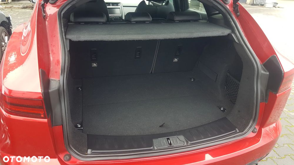 Jaguar E-Pace D150 AWD R-Dynamic S - 19