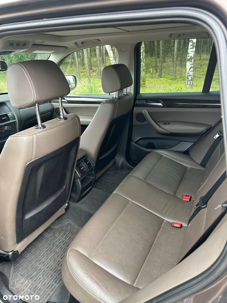 BMW X3 28i xDrive - 7