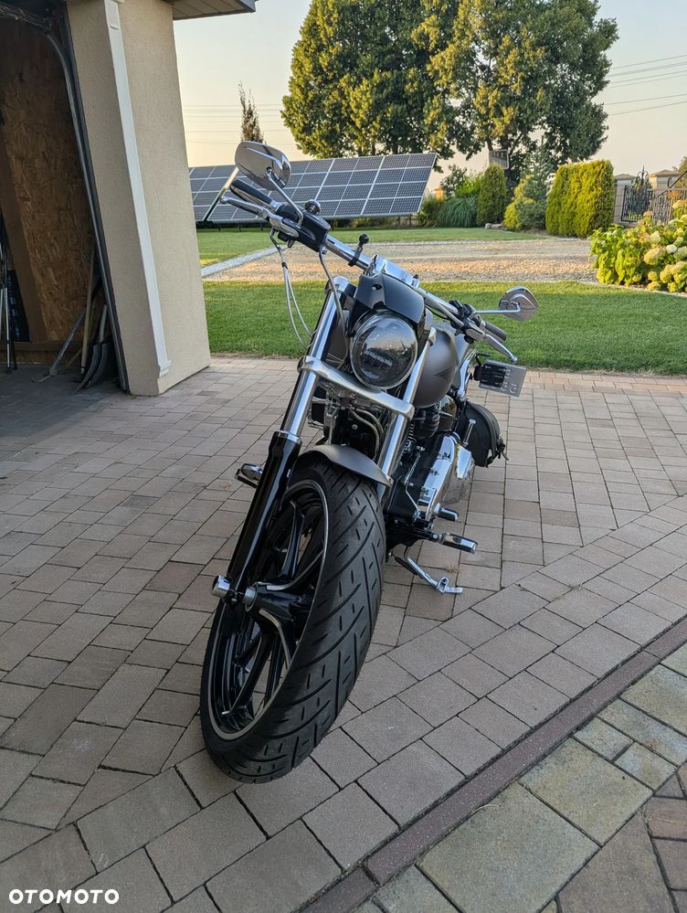Harley-Davidson FXSB Breakout - 4