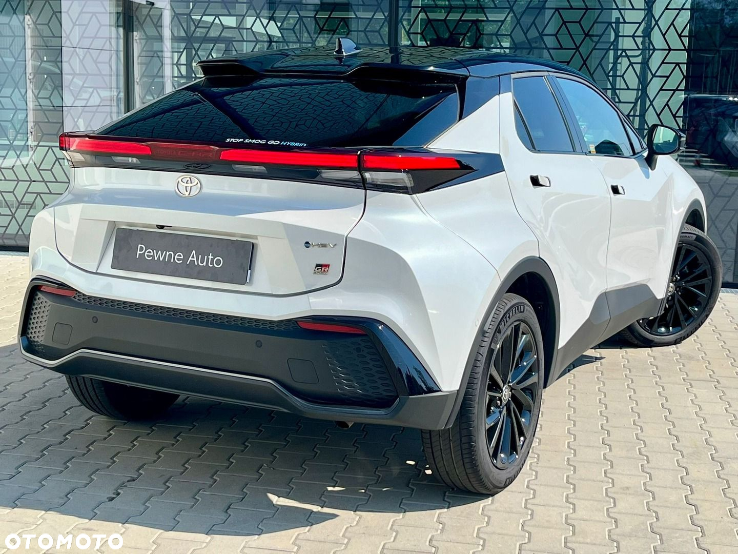 Toyota C-HR - 12