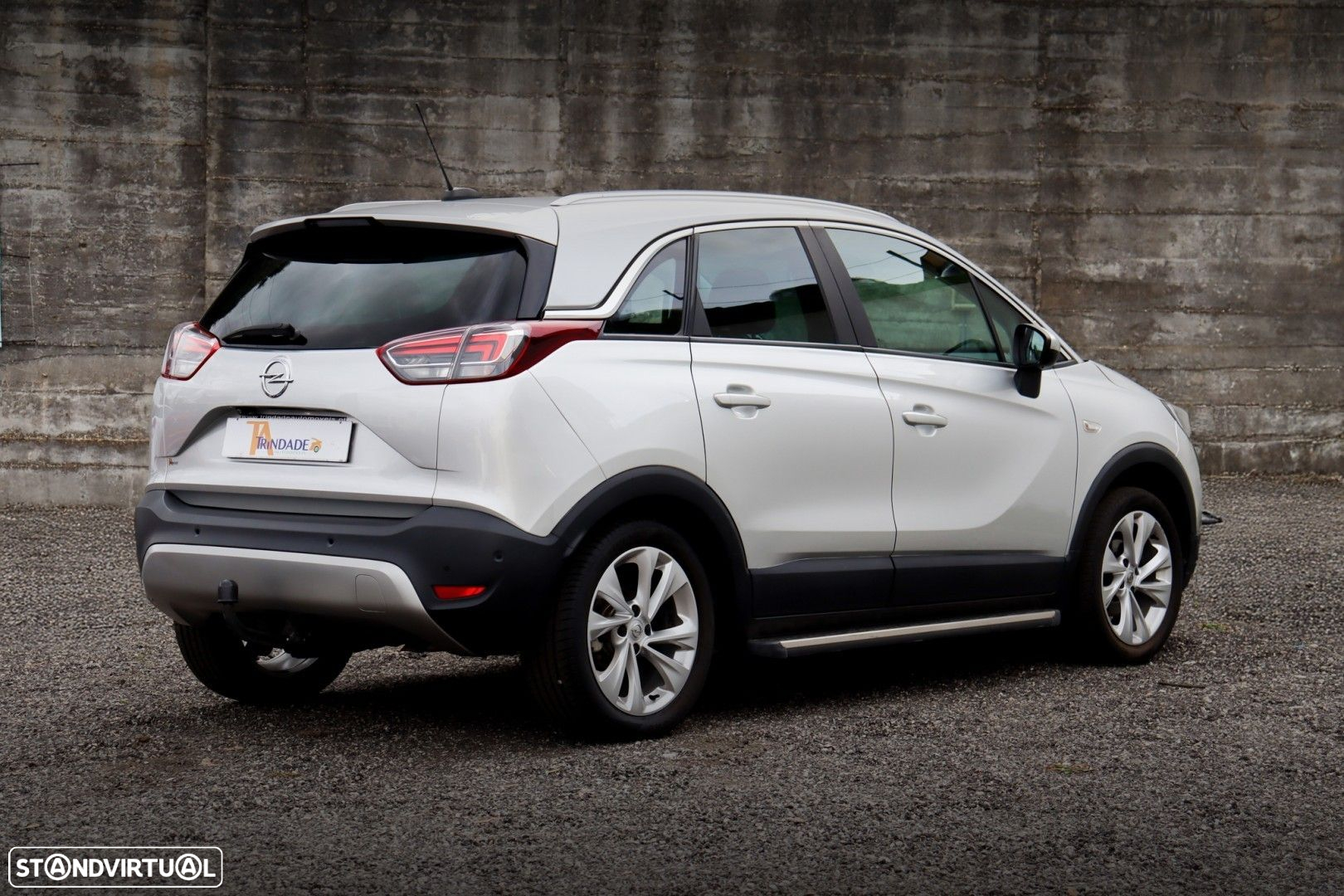 Opel Crossland X 1.2 T Innovation J17 - 2