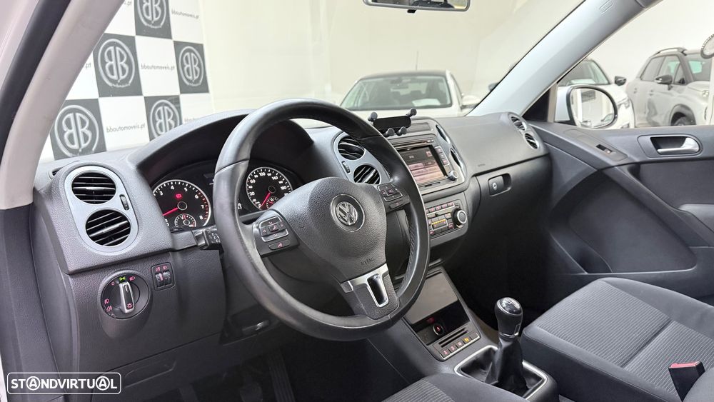 VW Tiguan 1.4 TSi Sport BlueMotion - 9