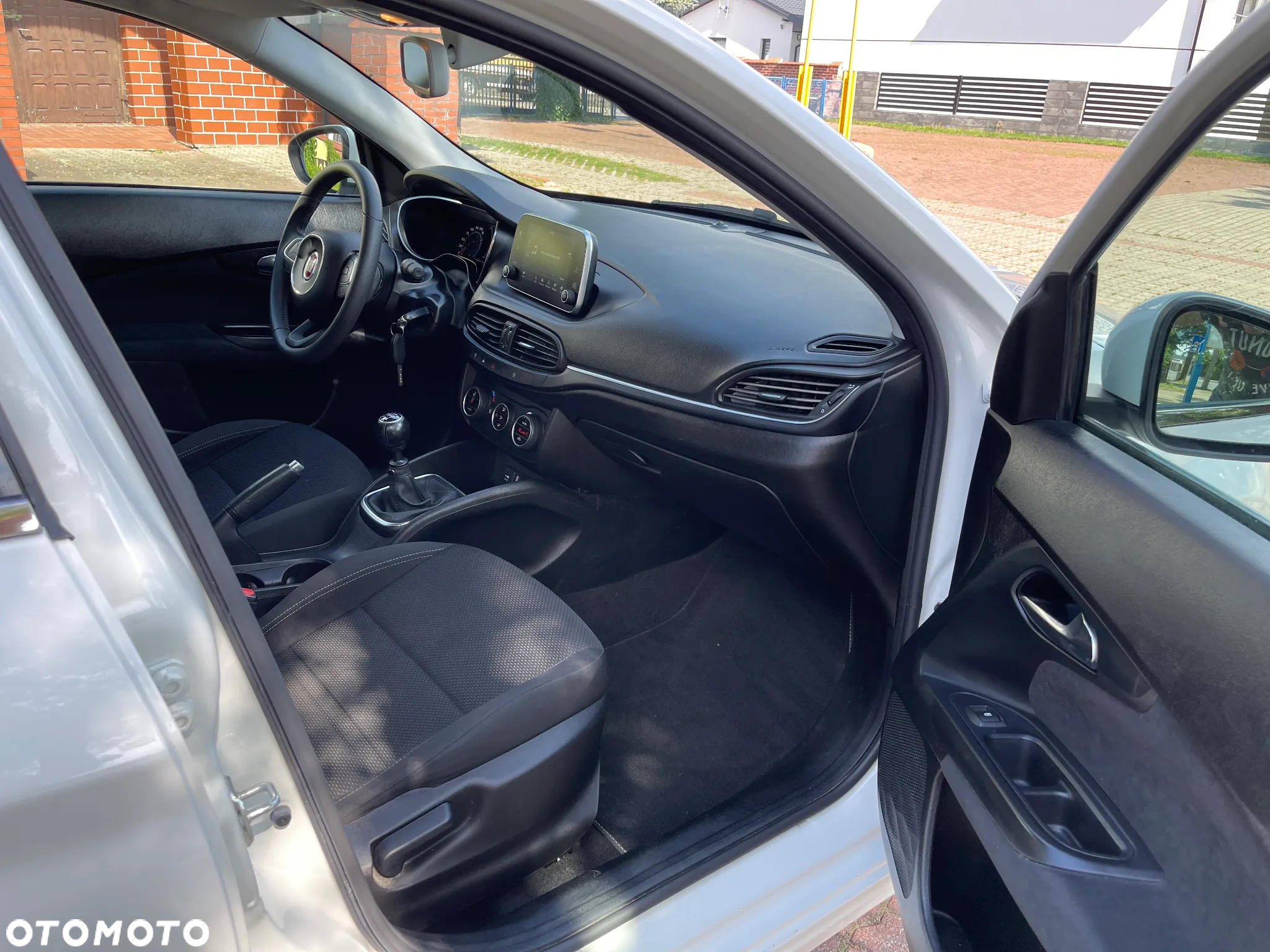 Fiat Tipo 1.6 MultiJet 16v Pop - 24