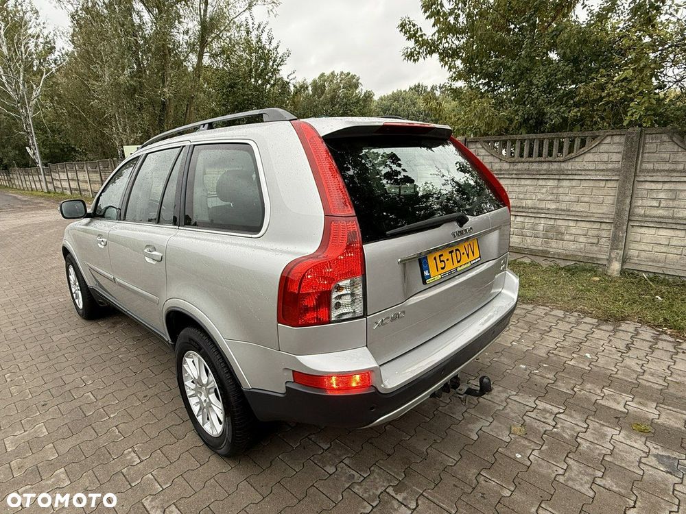 Volvo XC 90 - 2