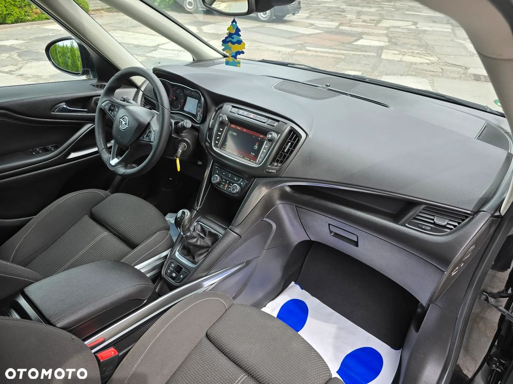 Opel Zafira 2.0 D (CDTI ecoFLEX) Start/Stop Innovation - 26