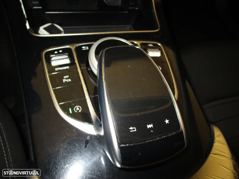Mercedes-Benz C 200 BlueTEC Avantgarde Aut. - 23