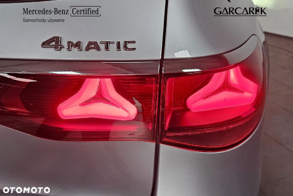 Mercedes-Benz Klasa E - 11