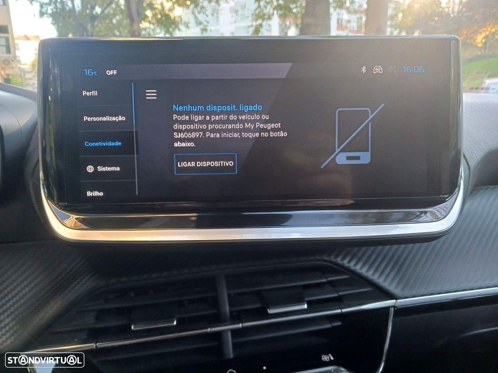 Peugeot 2008 1.2 Hybrid Allure e-DCS6 - 16