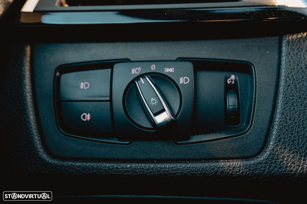 BMW 418 d Pack M Auto - 31