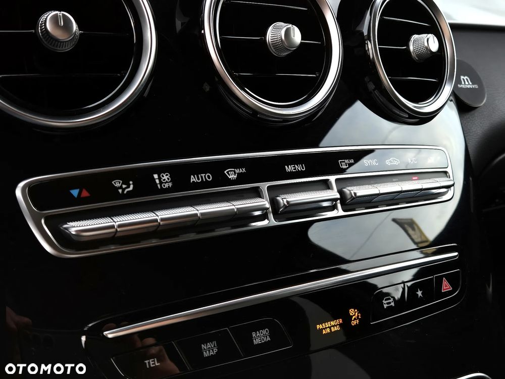 Mercedes-Benz GLC - 18