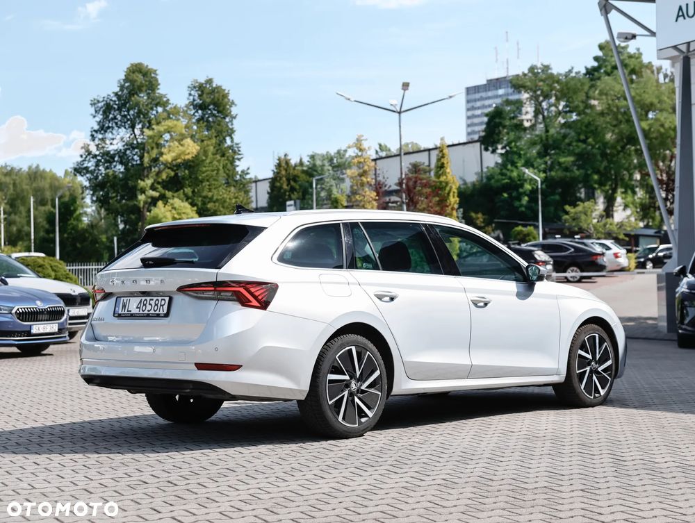 Skoda Octavia 2.0 TDI Style DSG - 8