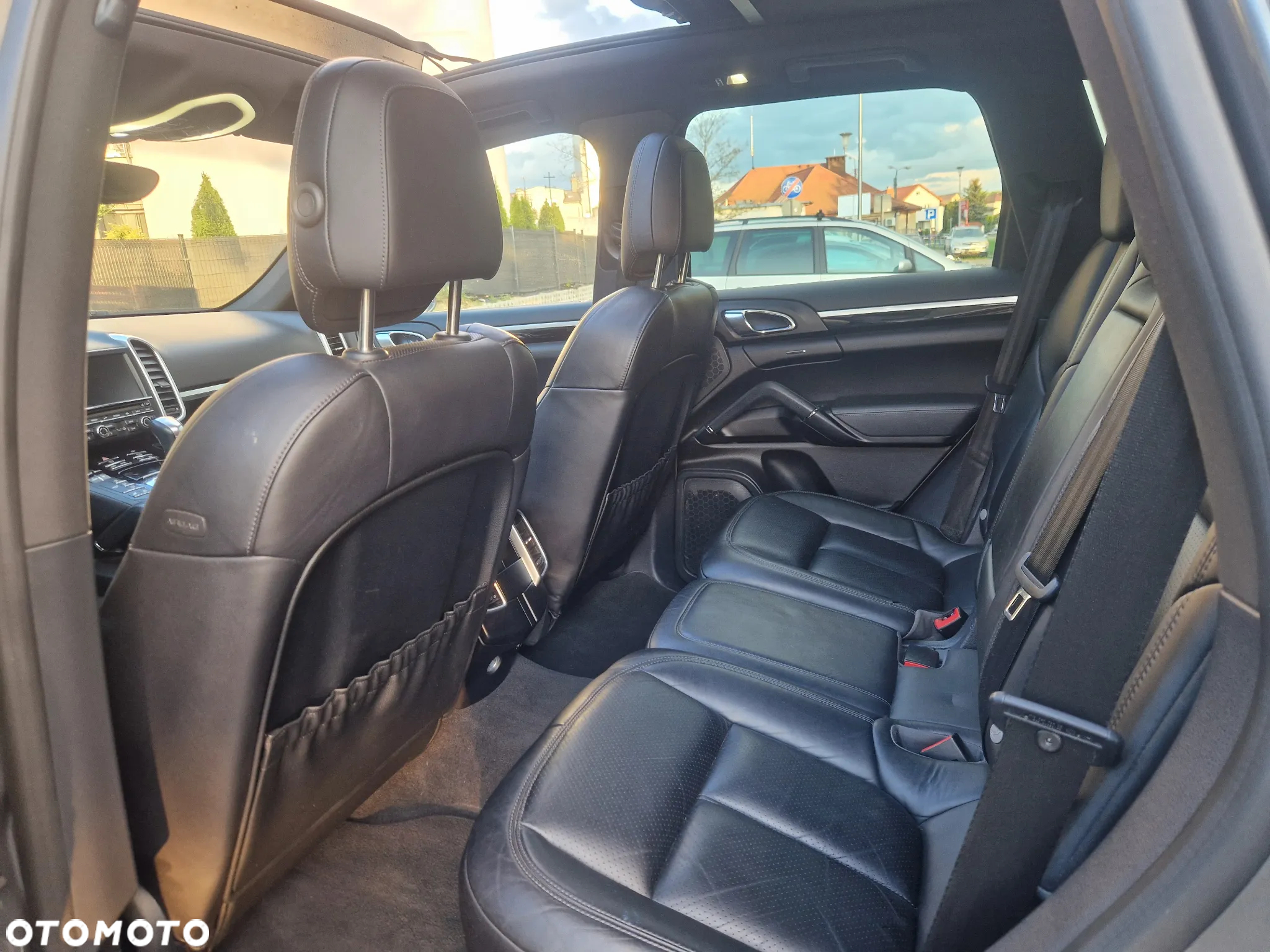 Porsche Cayenne Standard - 10