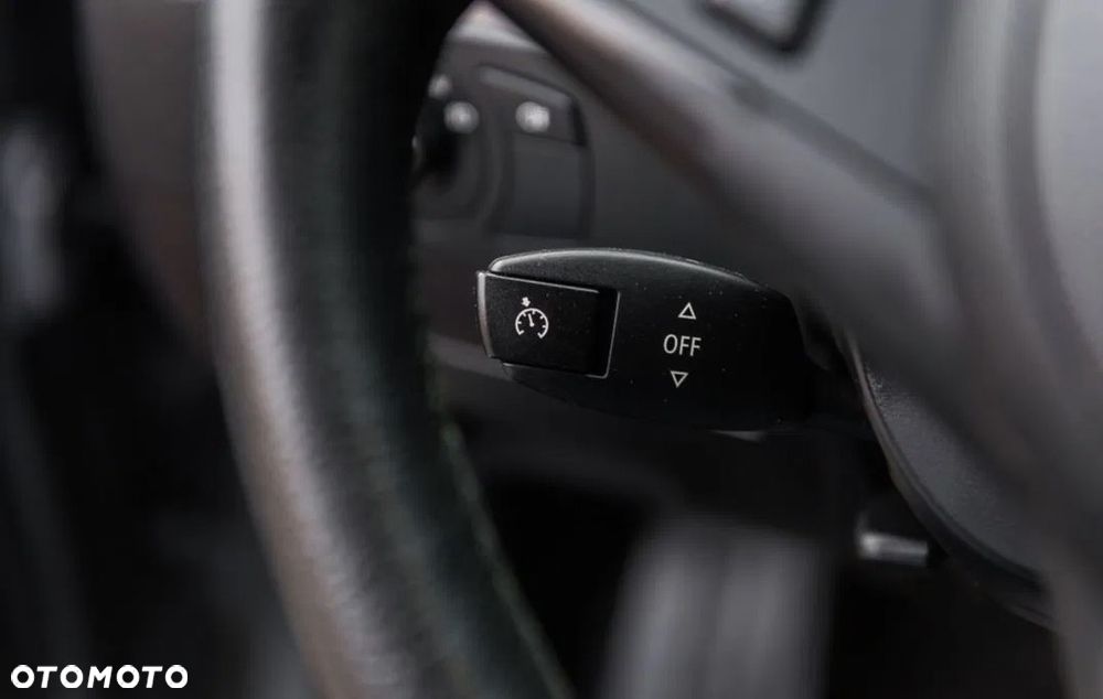 BMW Seria 5 525i - 17